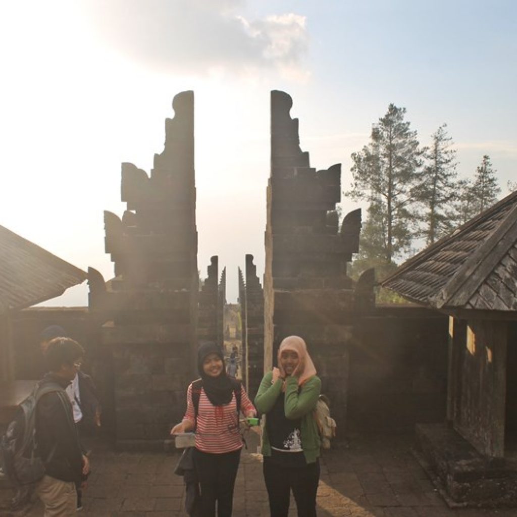 candi cetho solo