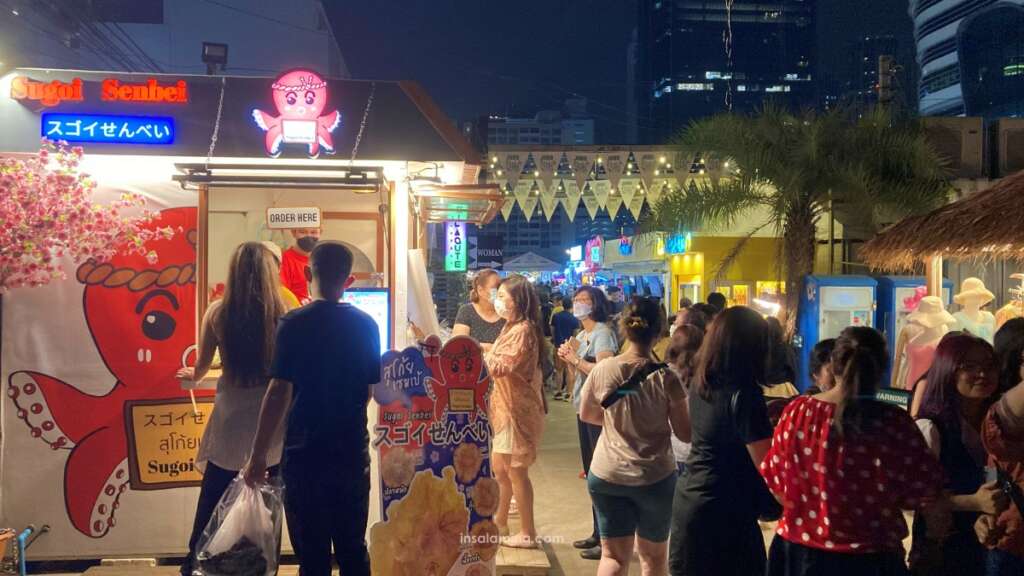 night market bangkok